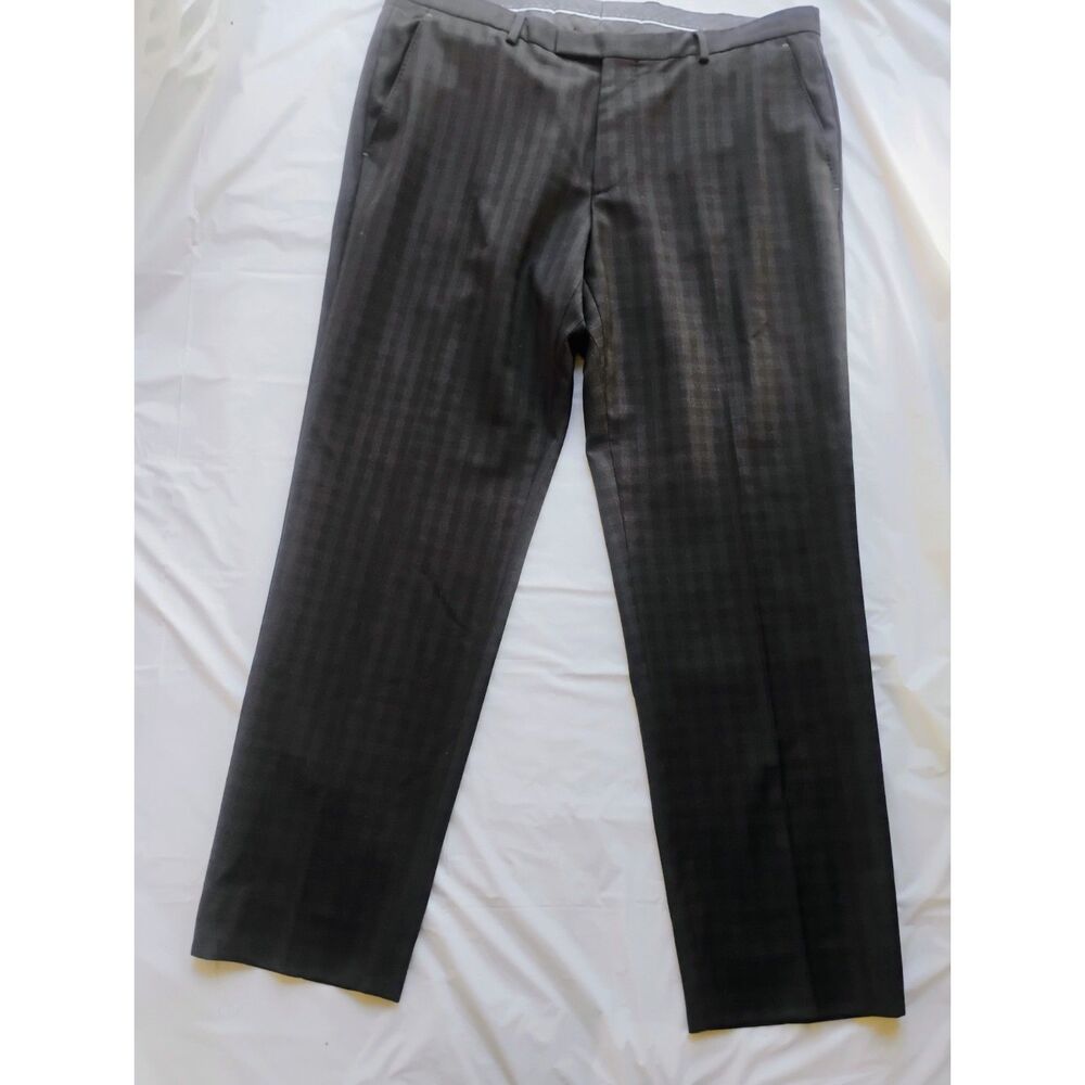 Hugo Boss Men's Dark Gray / Black Checkered Dress Pants Slacks- Size 36R